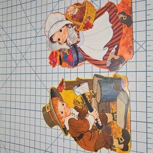 Hallmark Thanksgiving Pilgrims, Boy & Girl, Cut Out Decor Vintage